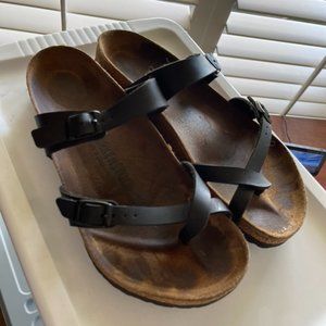 Black Mayari Oiled Leather Birkenstock Sz 40